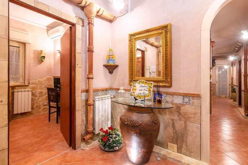 Casa Della Giara Parcheggio Supermercato A 200M Giarre Exteriör bild