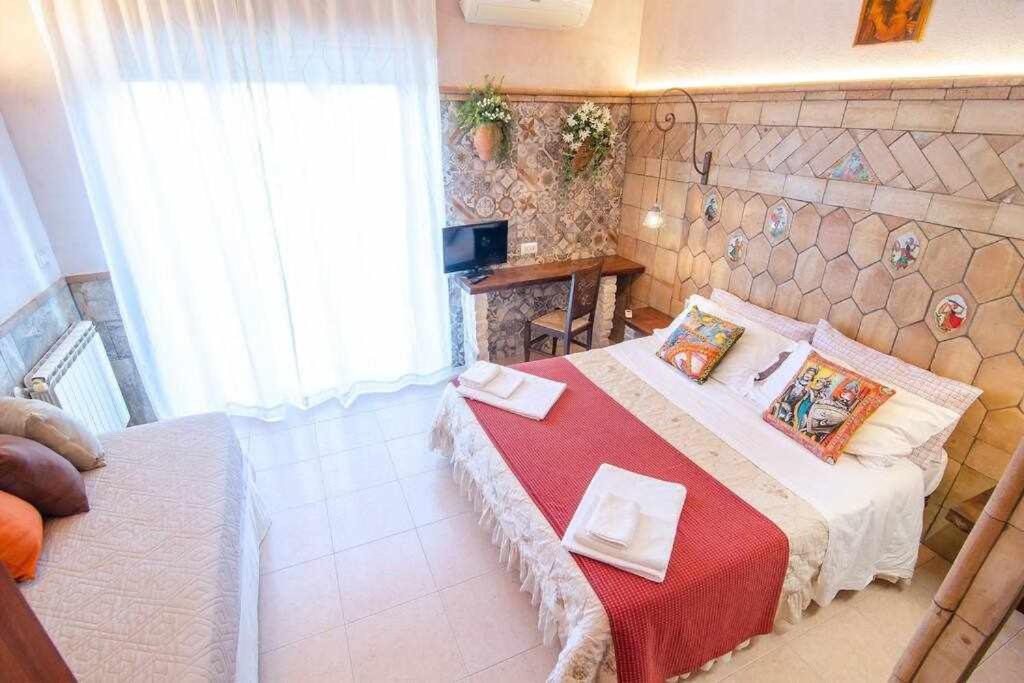 Casa Della Giara Parcheggio Supermercato A 200M Giarre Exteriör bild